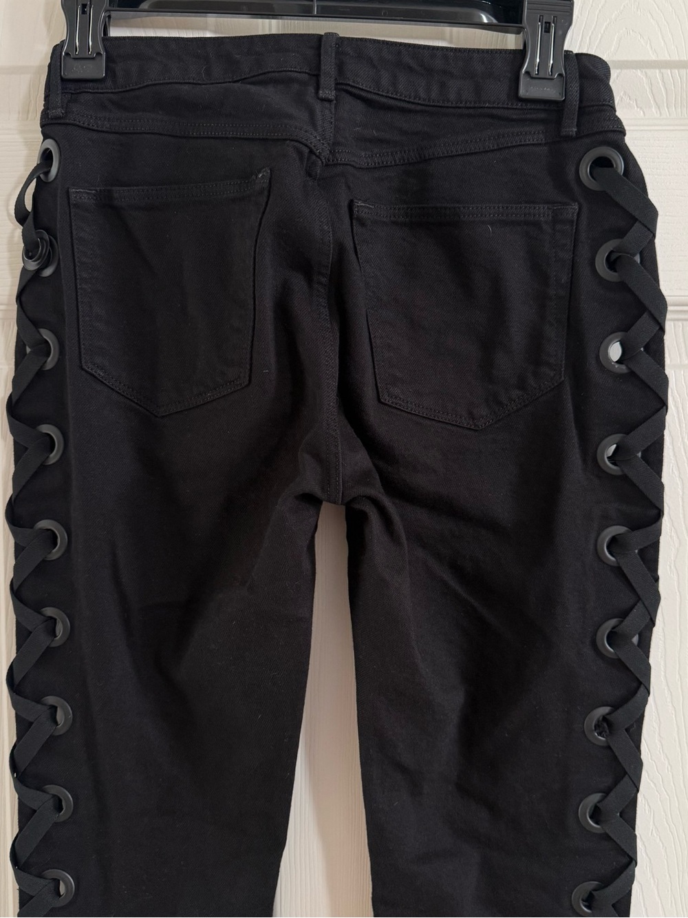 3x1 Black Lace-Up Leg Skinny Jeans 25 - Picture 2 of 9
